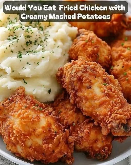 Fried Chicken with Creamy Mashed Potatoes